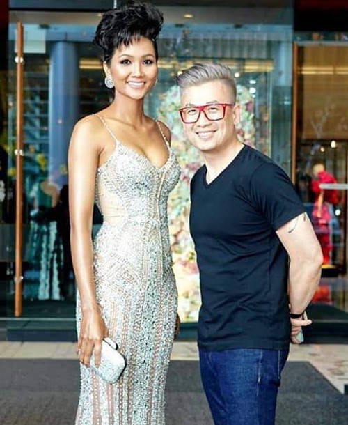 H’Hen Niê: Mang giày hơn trăm triệu đẹp như mơ nhưng chẳng đi nổi quá 2 tiếng-1