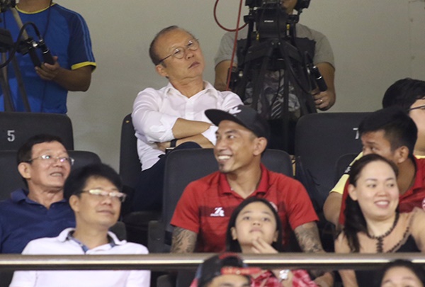 Tuyển Việt Nam đá vòng loại World Cup: Đợi cú hích của thầy Park-2