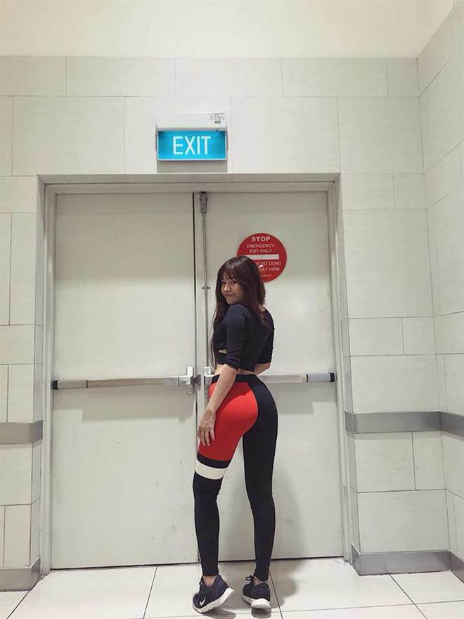 Mang giày cao 10cm đi khắp mọi nơi, bạn gái Lâm Tây chính là thánh đi giày cao gót-17