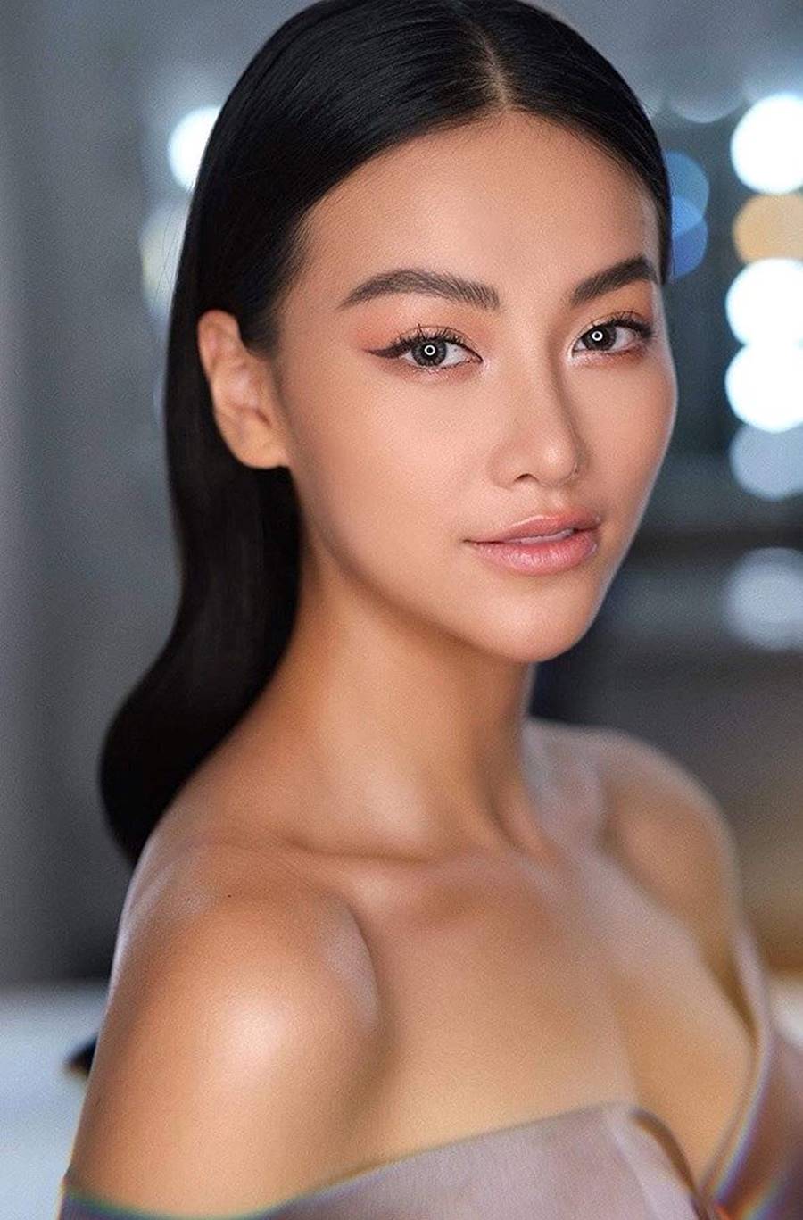 Hoa khôi Lan Khuê khoe thân hình nóng bỏng với bikini dù đang mang bầu-10