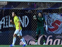 Thủ môn Thái Lan bất ngờ kể về pha ghi bàn của tuyển Việt Nam ở King's Cup Thủ môn Thái Lan bất ngờ kể về pha ghi bàn của tuyển Việt Nam ở King's Cup