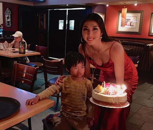 Cựu người mẫu Ngọc Quyên sau khi bị chồng cũ tố bán mỹ phẩm kém chất lượng giờ ra sao?-9