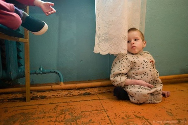 Từ vùng đất ma không ai dám bén mảng, nhà máy điện hạt nhân Chernobyl bỗng hóa xứ sở thần tiên đẹp lịm tim qua lăng kính của nhiếp ảnh gia-5