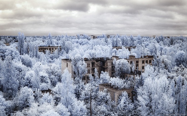 Từ vùng đất ma không ai dám bén mảng, nhà máy điện hạt nhân Chernobyl bỗng hóa xứ sở thần tiên đẹp lịm tim qua lăng kính của nhiếp ảnh gia-8