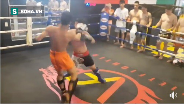 Võ sĩ Thiếu Lâm Việt Nam nhận cái kết bất ngờ khi thách đấu võ sĩ Muay Thái-2