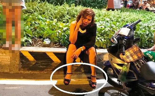 Nữ tài xế BMW vẫy tay chào người thân sau khi bị tuyên phạt 3 năm 6 tháng tù-16