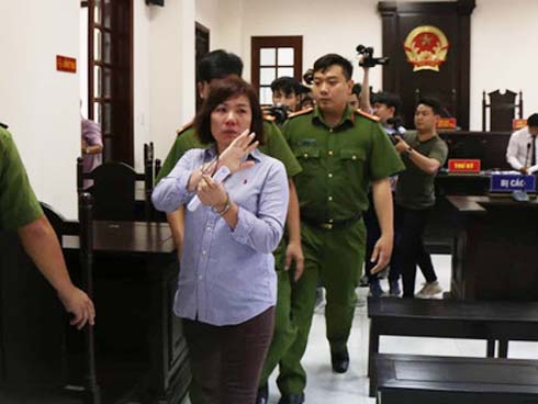 Đằng sau 42 tháng tù giam dành cho nữ tài xế say xỉn lái BMW tông chết người và câu chuyện về đứa con tự kỷ cần mẹ-7