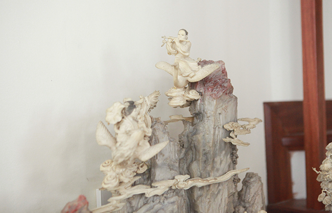 Tuyệt phẩm điêu khắc bát tiên quá hải độc nhất vô nhị ở Việt Nam-7