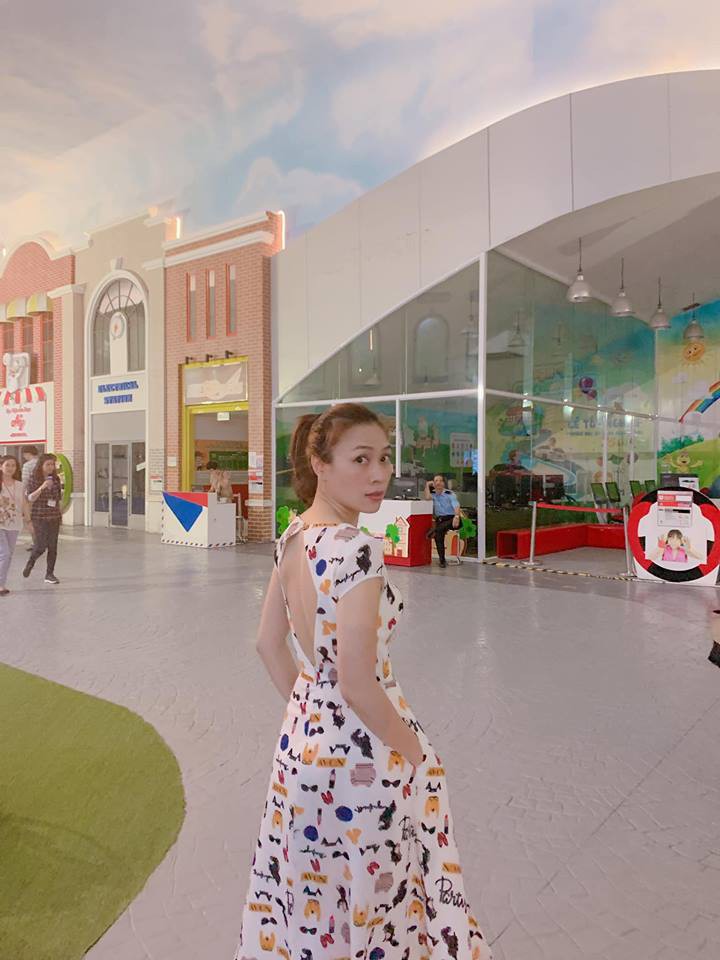 Mỹ Tâm cứ lên đồ trẻ xinh xuất sắc thế này, bảo sao sánh đôi với Mai Tài Phến kém 10 tuổi vẫn hợp hết sức-11