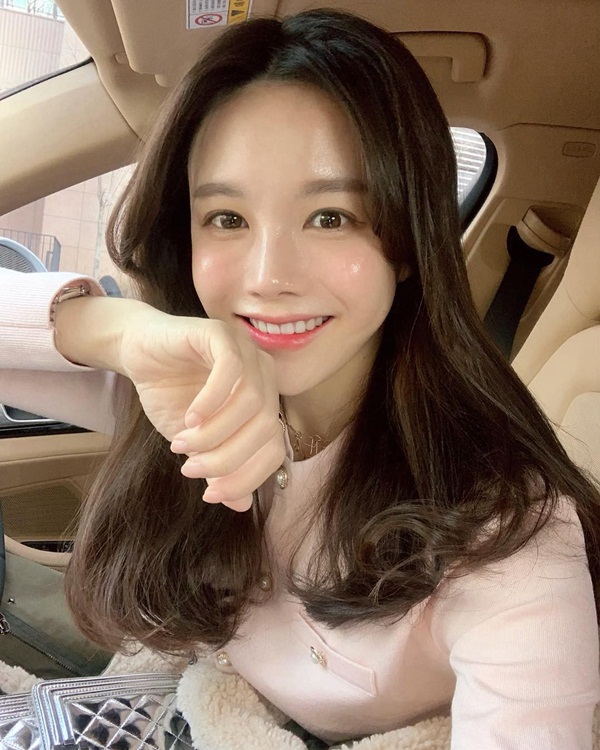 Chị em thường kháo nhau rằng: Da dầu sẽ trẻ lâu hơn nhưng sự thật như thế nào?-1