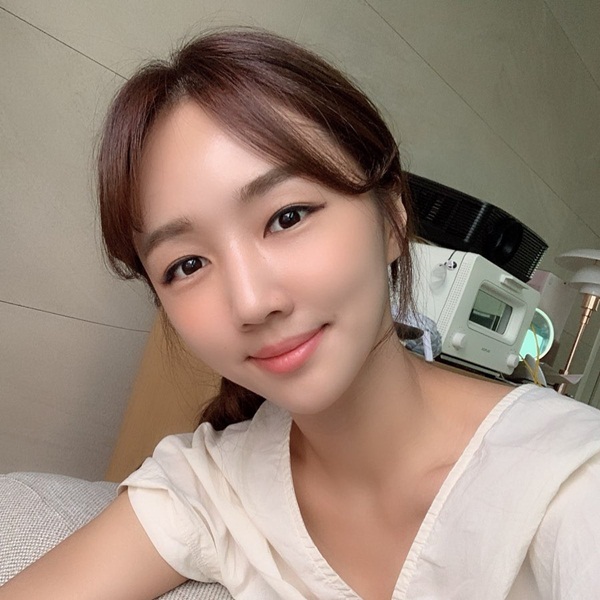 Chị em thường kháo nhau rằng: Da dầu sẽ trẻ lâu hơn nhưng sự thật như thế nào?-3