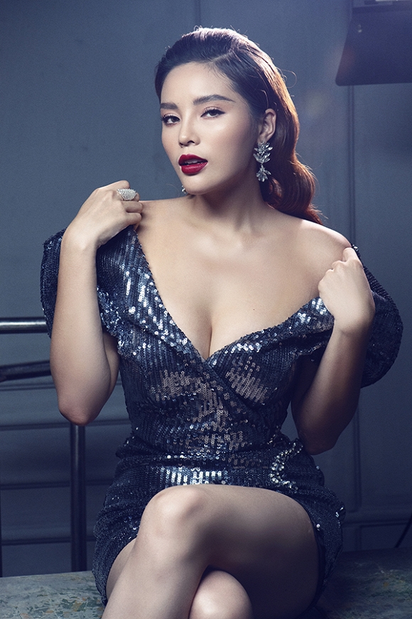 Kỳ Duyên gợi cảm với làn da nâu khỏe mạnh cùng đôi chân dài trứ danh-14