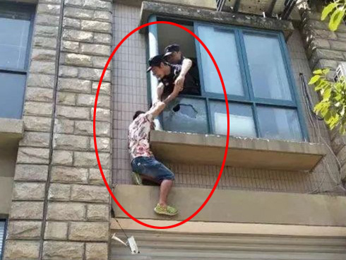 Câu chuyện nghẹn lòng của cậu bé 11 tuổi bị bố mẹ giấu chuyện ly hôn, và lời hứa vô thưởng vô phạt của bố khiến em muốn tự vẫn-5