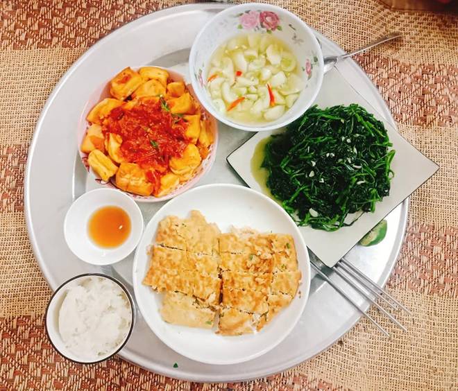 9x Nam Định đã vào bếp là ham nấu nhiều món, khiến chồng phải xót, cứ nói thế này...-12