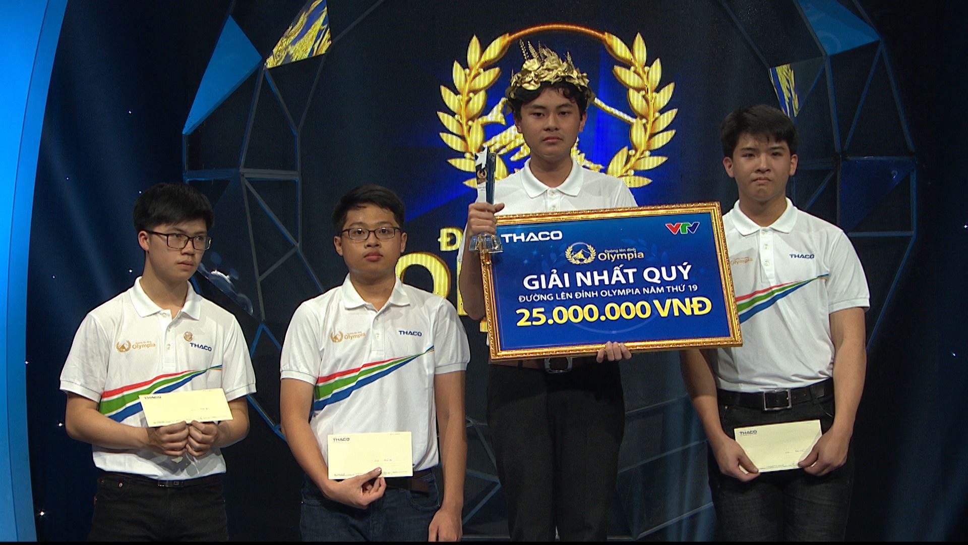 Câu hỏi đếm tiền trong Olympia tưởng ai cũng trả lời được nhưng khiến dân mạng cãi nhau cả ngày không ra đáp án-2