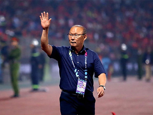 Con trai thầy Park bật mí chuyện suýt trở thành cầu thủ, đố vui fan tìm ảnh thời còn xách giày ra sân của mình-8