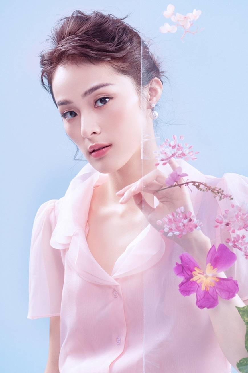 Hạ Vi ngọt ngào và mong manh tựa đóa hồng-11