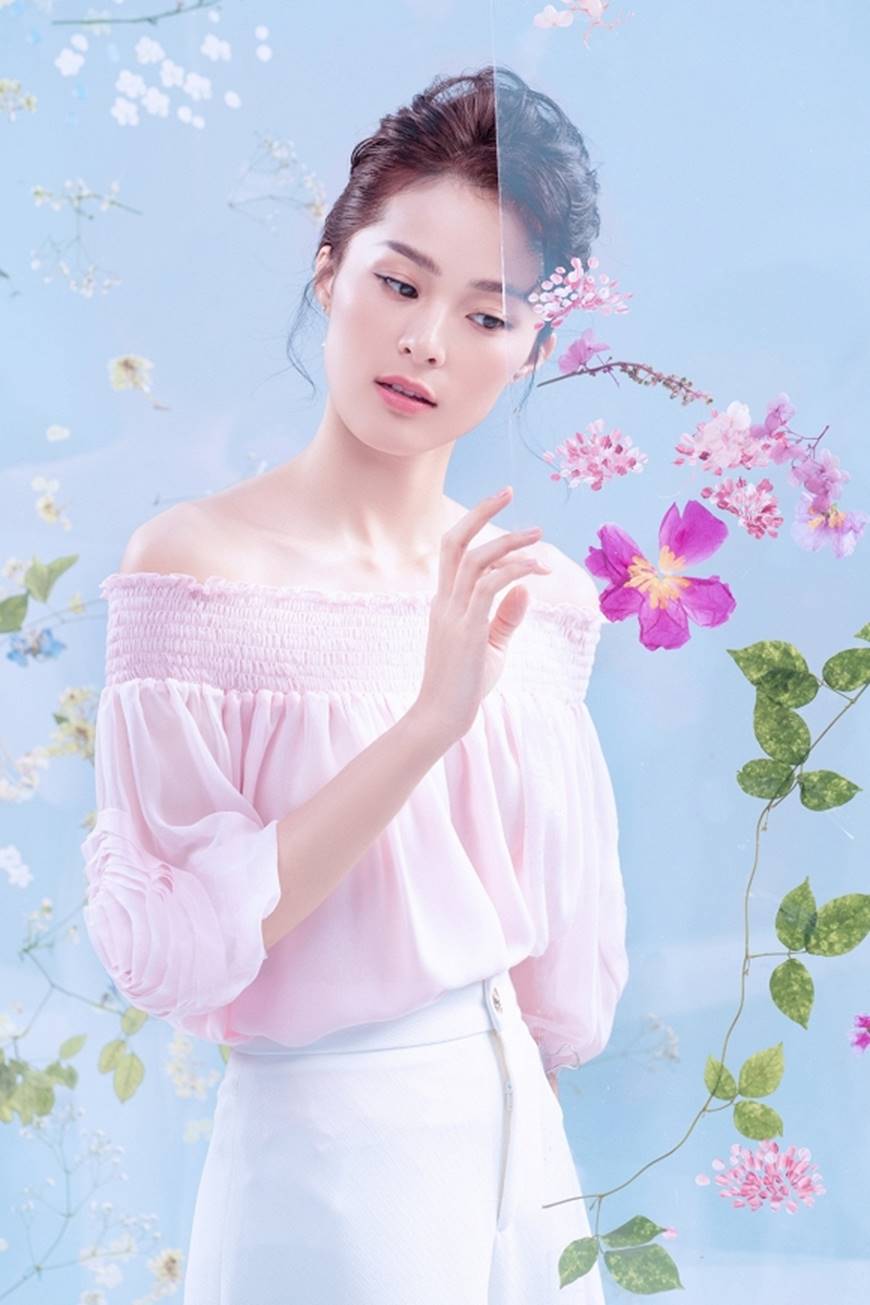 Hạ Vi ngọt ngào và mong manh tựa đóa hồng-14