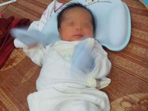 Bé gái sơ sinh nặng 5,5kg chào đời bằng phương pháp sinh thường-3