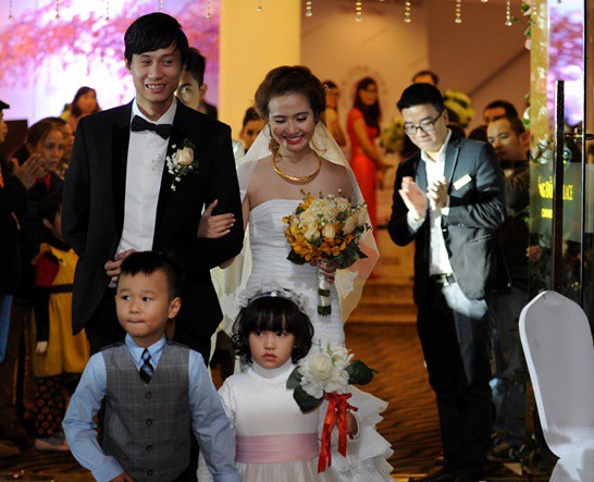 Huyền Lizzie từng có một đám cưới hết mực giản dị thế này vào năm 2014 với người chồng bị hiểu lầm là đại gia-9