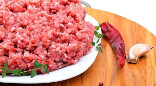 Tinh mắt nhận biết 4 thực phẩm bẩn nhất được bán đầy chợ-1