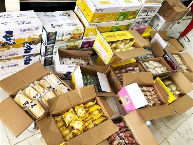 Đồ ăn vặt Trung Quốc nhập lậu dưới mác xách tay-2