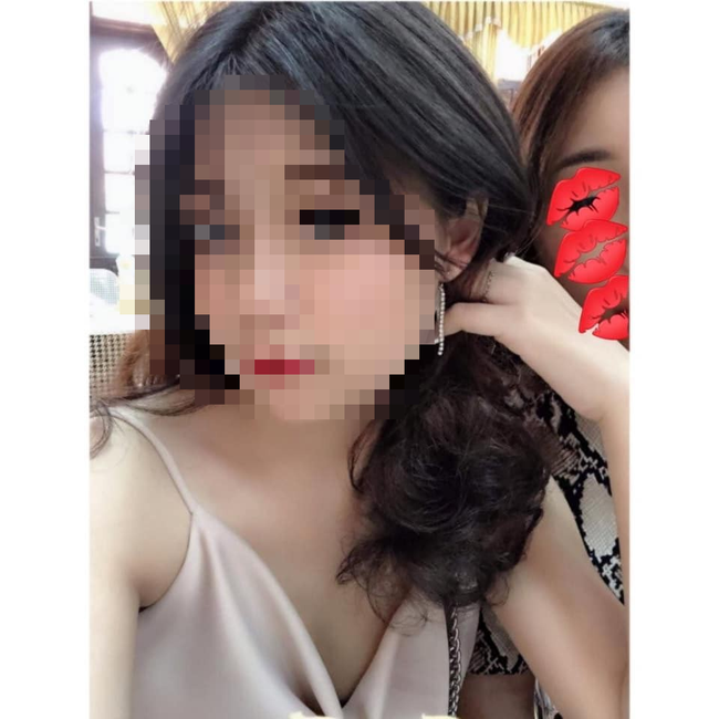 Xôn xao hình ảnh cô gái trẻ sinh năm 2003 bị đánh ghen do đã cặp kè với người có vợ còn thích khoe chiến tích-2