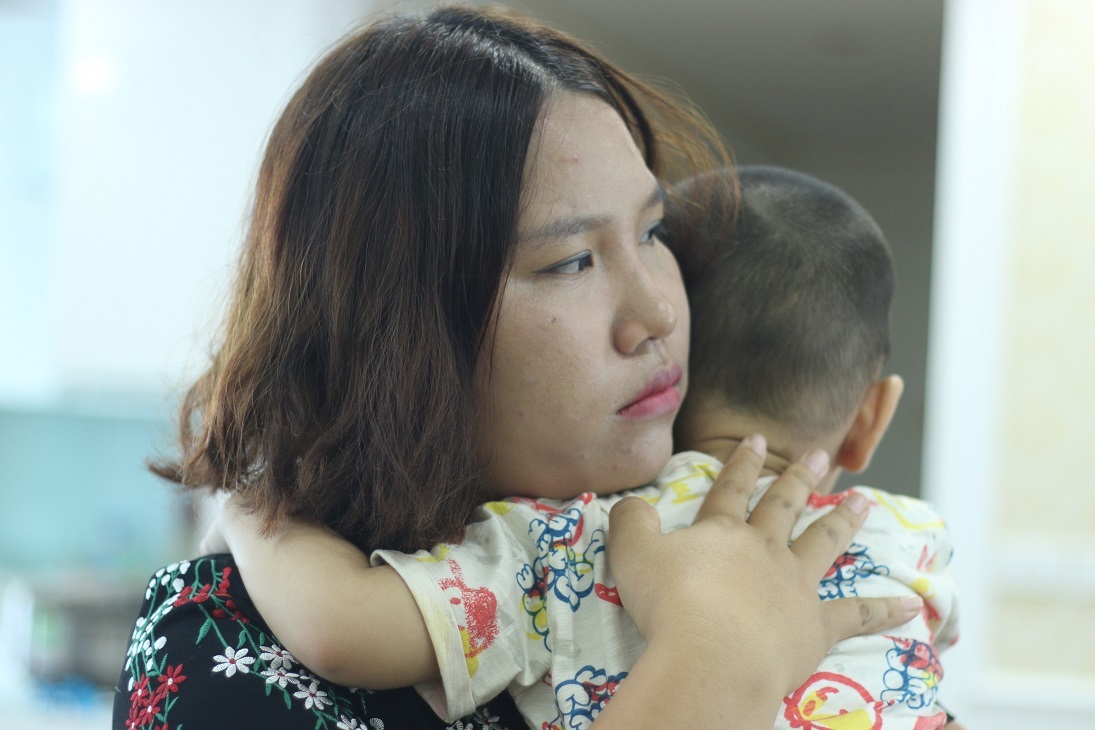 Buộc thôi việc cô giáo tát trẻ 3 tuổi bầm mặt-2