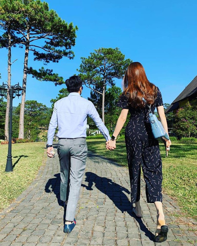 Đàm Thu Trang nắm giữ” trái tim Cường Đô La một phần cũng nhờ gu thời trang tinh tế nhường này-6