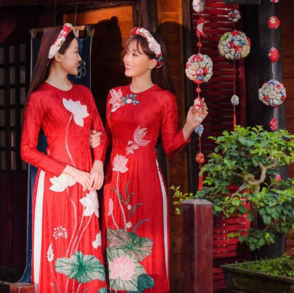 Á hậu Phương Nga thân thiết với ‘người tình màn ảnh’ của bạn trai Bình An-8