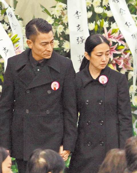 Người đàn bà 25 năm đứng trong bóng tối của Lưu Đức Hoa: Trăm lối đi chỉ mong một lối về, vạn người nhớ không bằng một người thương-5