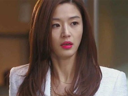 Khốn khổ vì chị chồng cay nghiệt gớm ghê, tôi 