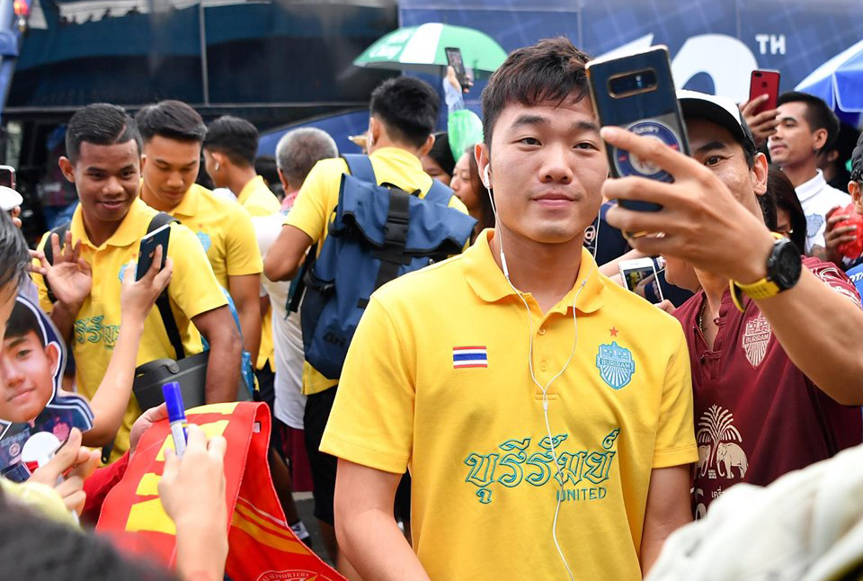 Buriram nối dài mạch đại thắng, Xuân Trường ‘biến mất’ khỏi danh sách thi đấu-1