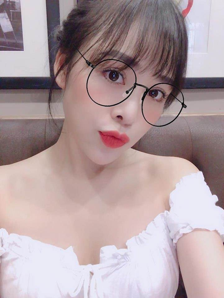 Bạn gái Dũng Về nhà đi con là hot girl phòng gym có vòng 3 bốc lửa-4