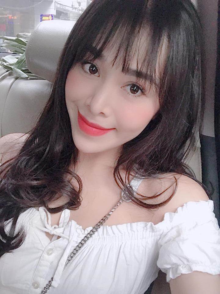 Bạn gái Dũng Về nhà đi con là hot girl phòng gym có vòng 3 bốc lửa-5