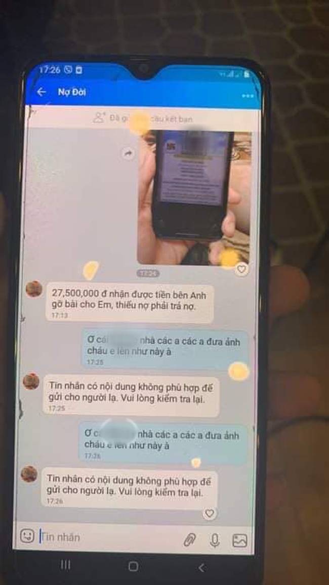 Ghép ảnh bé gái 5 tuổi vào cáo phó để đòi nợ, công ty tài chính nổi tiếng bị lên án dữ dội-3