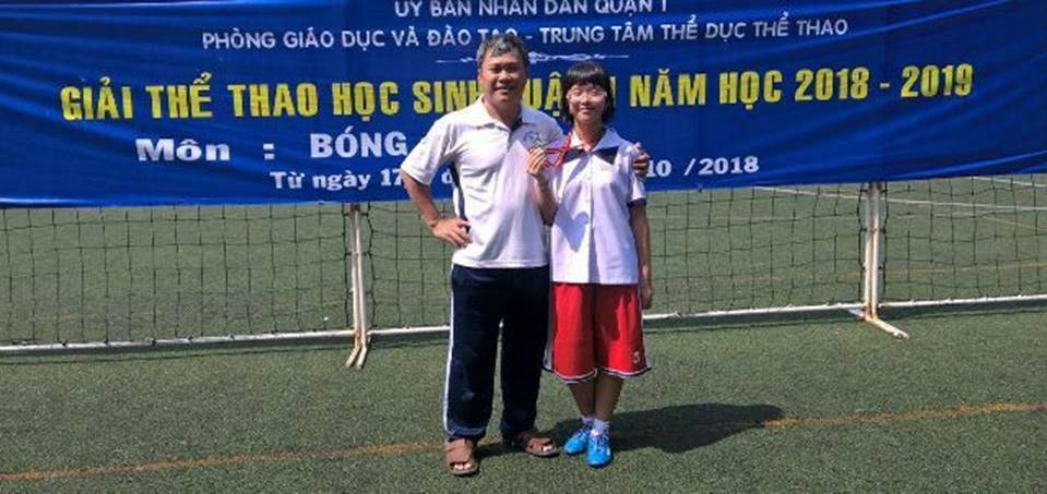 Mẹ mắc ung thư, nữ sinh Sài Gòn đậu 3 lớp chuyên thi vào 10-2