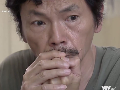 Về nhà đi con: Muốn bật khóc vì thương bố Sơn, nhưng khán giả lại cười bò khi thấy diễn viên quần chúng này-8