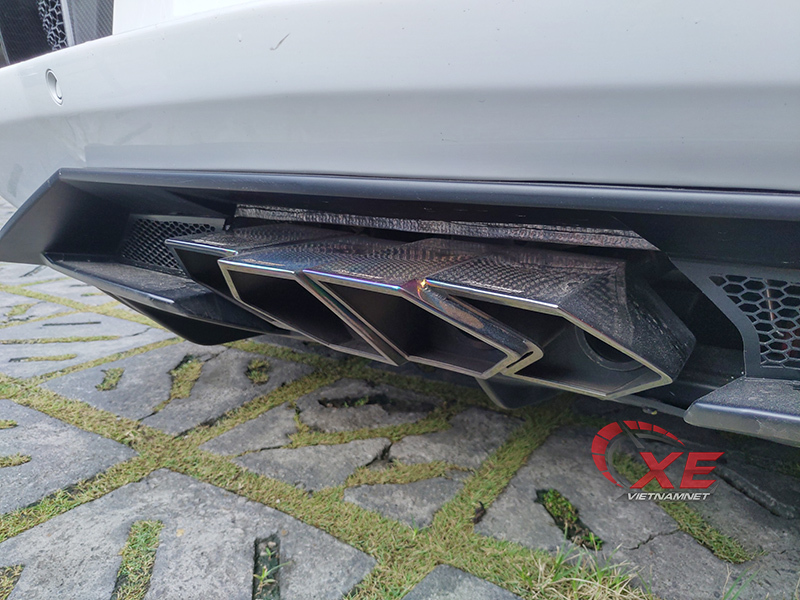 Đẳng cấp chơi siêu xe Lamborghini đáng nể của đại gia Tùng vàng-7