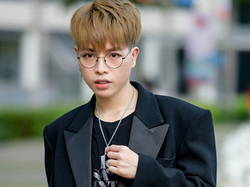 Cuộc sống gia đình Đức Phúc thay đổi như thế nào sau khi con trai nổi tiếng?-4