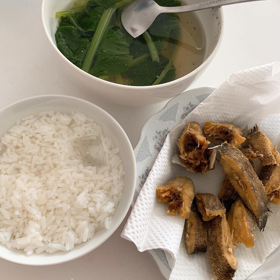 Tốn cả trăm triệu hút mỡ, Thúy Vi vẫn phải áp dụng thực đơn giảm cân kham khổ, nhìn là muốn từ bỏ-9