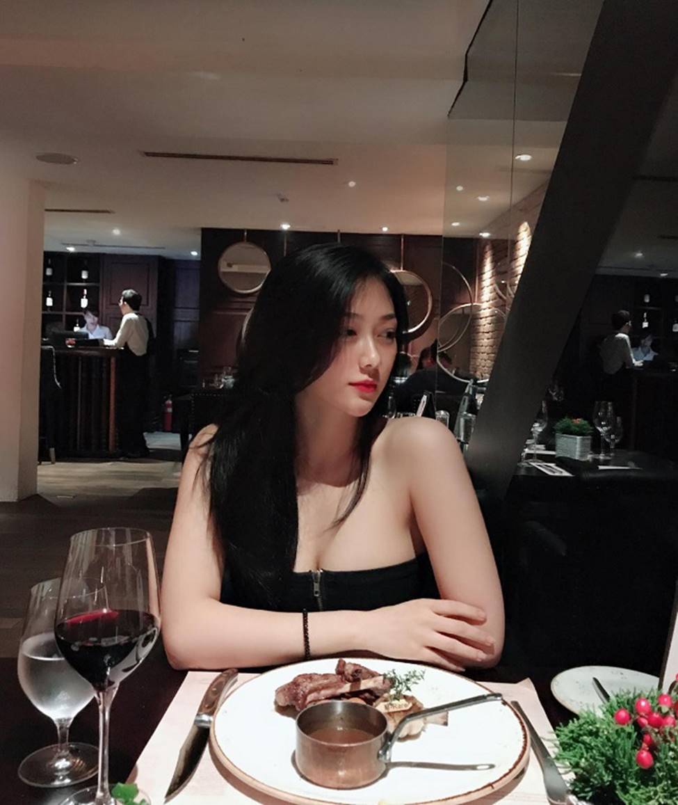 5 người đẹp Việt được báo Trung Quốc khen đệ nhất mỹ nữ giờ ra sao?-26