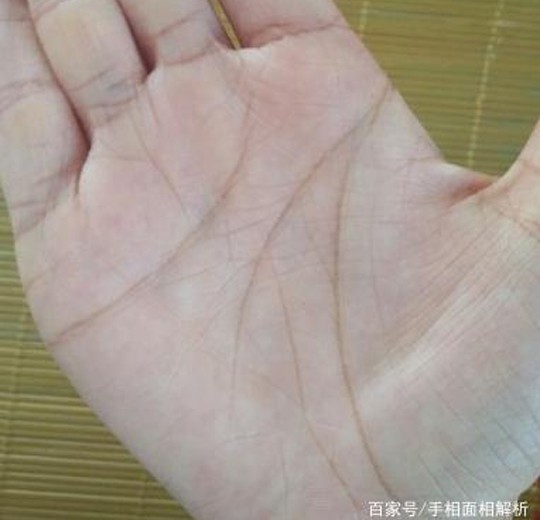 Phụ nữ sở hữu tướng tay này, càng lớn tuổi càng có nhiều phúc khí, sau 40 tuổi trời định mang mệnh thiếu phu nhân, giàu có viên mãn-1