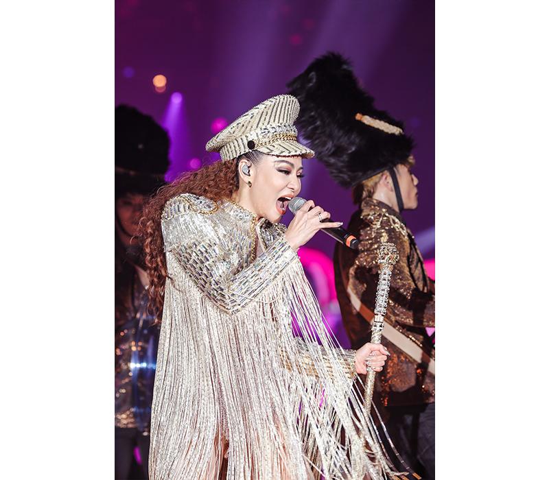 Những layout makeup xứng danh Diva của Thu Minh khiến dân tình choáng ngợp-12