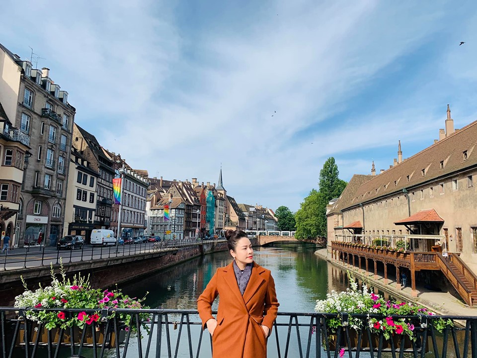 Sau khi gay gắt đáp trả chồng cũ chuyện nuôi con, Nhật Kim Anh gây hoang mang khi thừa nhận sụp đổ hoàn toàn-3