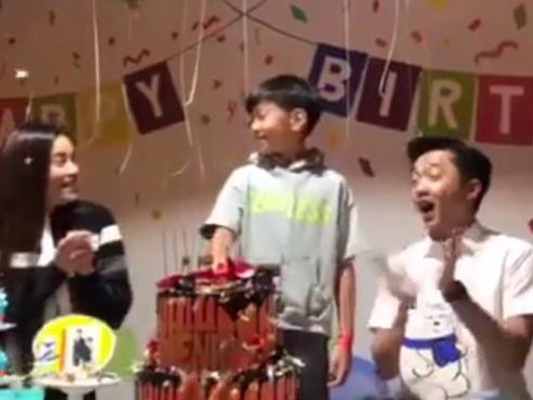 Cường Đô La và Hồ Ngọc Hà vui vẻ bên nhau tổ chức sinh nhật cho con trai
