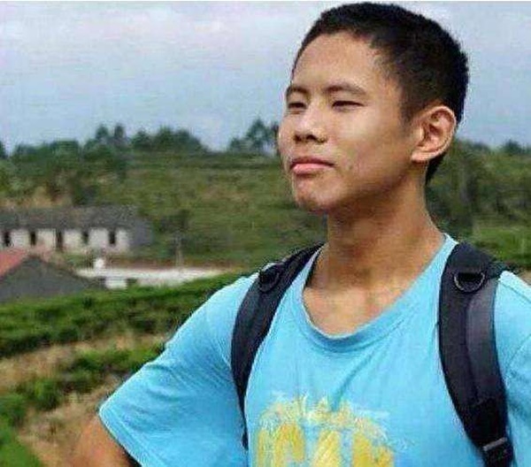 Vụ án nam sinh hiền lành giết mẹ: Thảm kịch đau lòng đến từ kỳ vọng hoàn hảo của người mẹ dành cho đứa con thiên tài-9