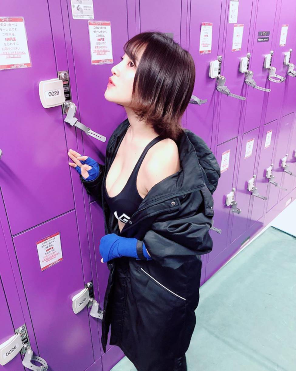 Nấm lùn Nhật Bản cao chưa tới mét rưỡi vẫn gây chú ý vì quá xinh và mặc bốc lửa-8