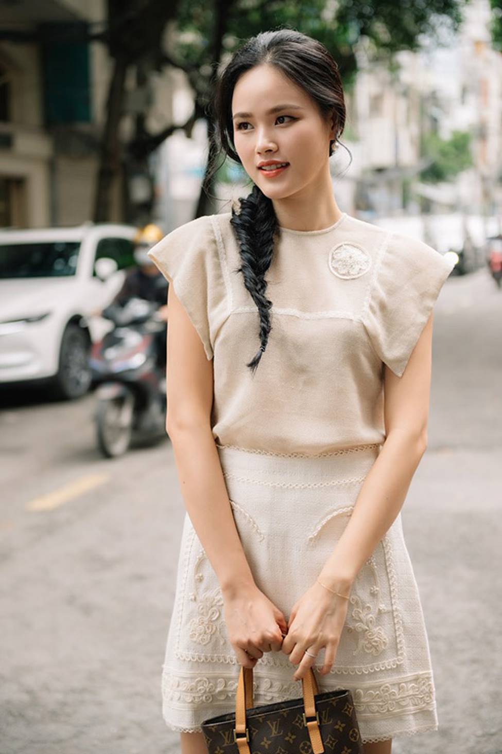 Sự trở lại đẹp xuất sắc của các nữ thần nhan sắc Ngân Khánh, Thuỳ Lâm-15