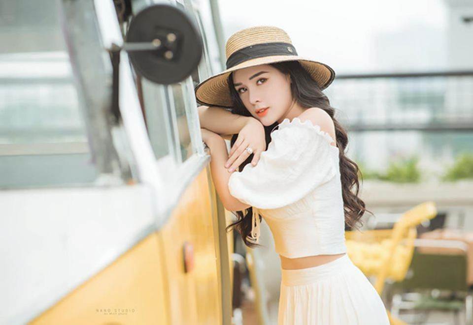 Bạn gái Trọng Đại U23 và dàn hot girl từng dự thi hoa hậu-4